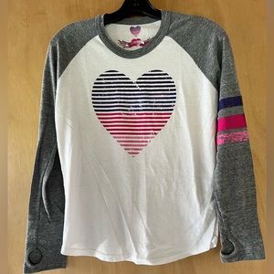 SO NIKKI White, Pink & Purple Heart Long Sleeved Tee. Never Worn Girls XL 14/16